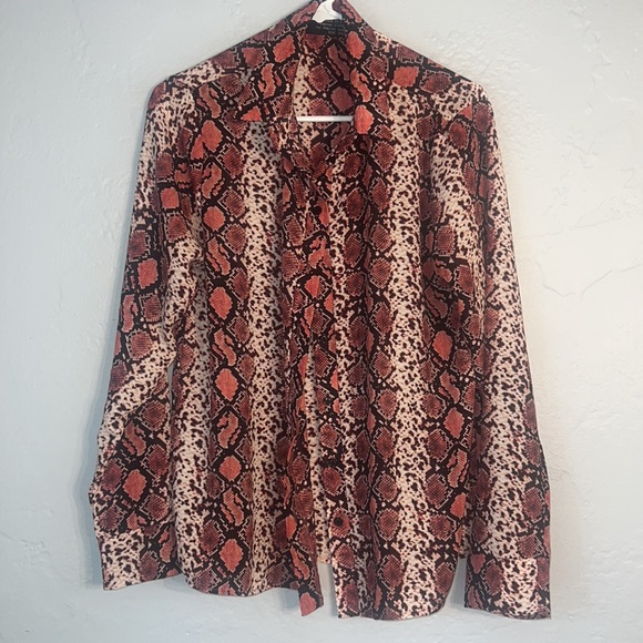 Dressed in lala pink snakeskin skirt set NWOT - Picture 2 of 5